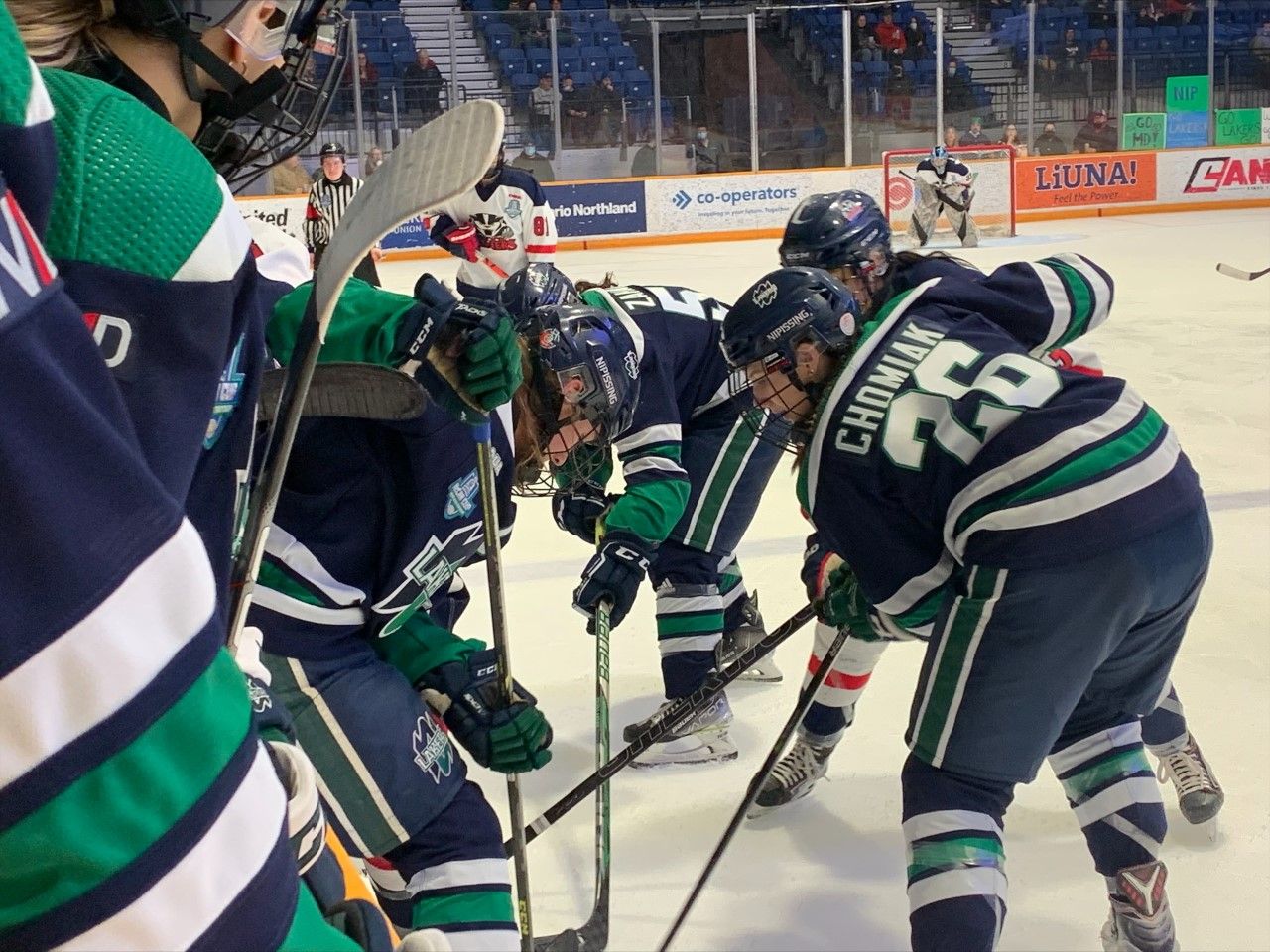 Nipissing Lakers women's hockey team has high hopes for the